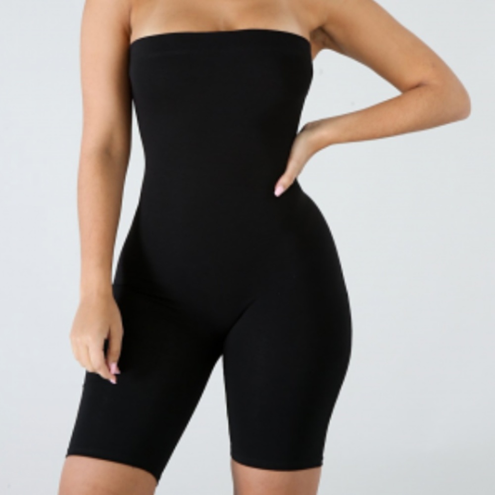 Biker short jumper in black